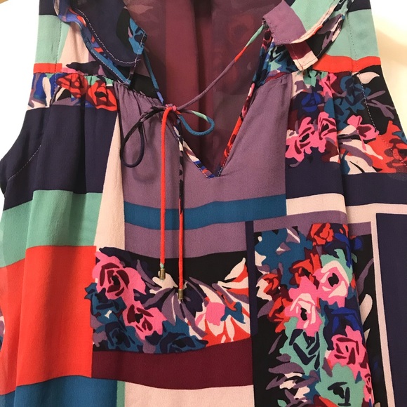 Anthropologie Brand “Maeve” Roses Geo Blouse - Picture 2 of 6